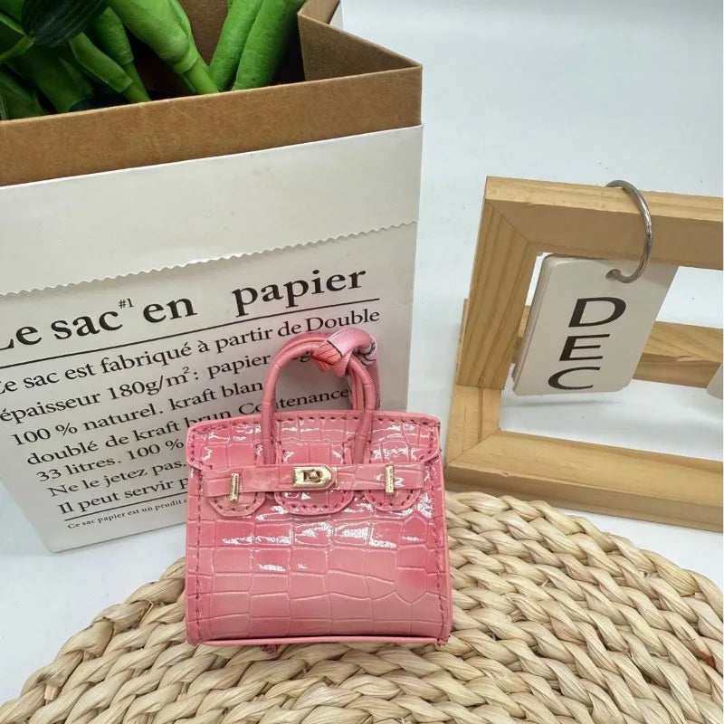 Mini Crocodile Pattern Earphone Case - Compact Travel Accessory Pouch